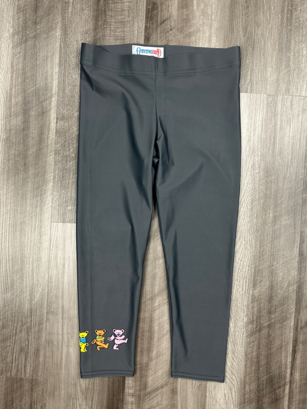 Section 119 Grateful Dead Charcoal Dancing Bears Capri Leggings (NWOT) - Medium